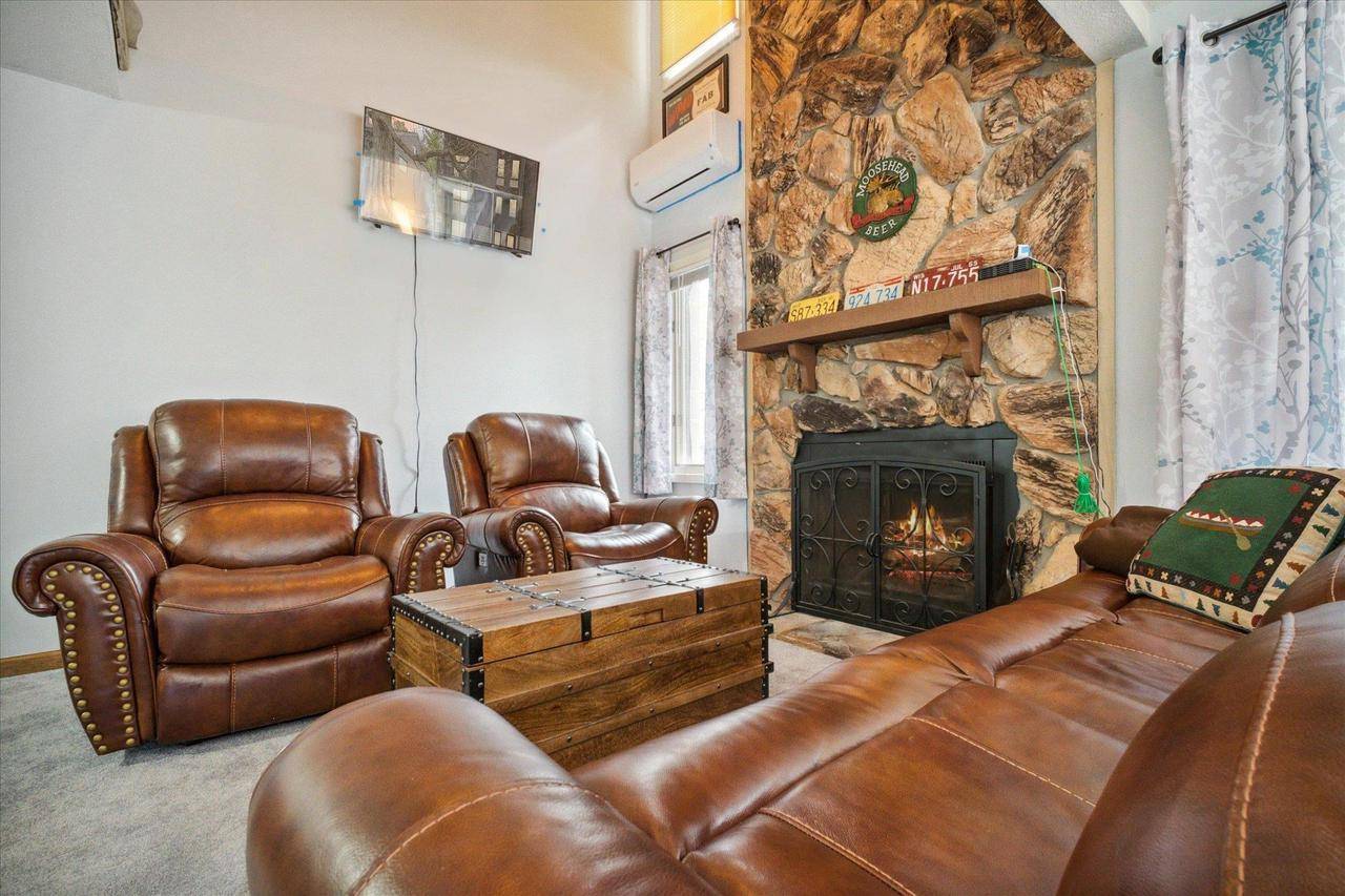 Wisconsin Dells, WI 53965,11 Fir Trail