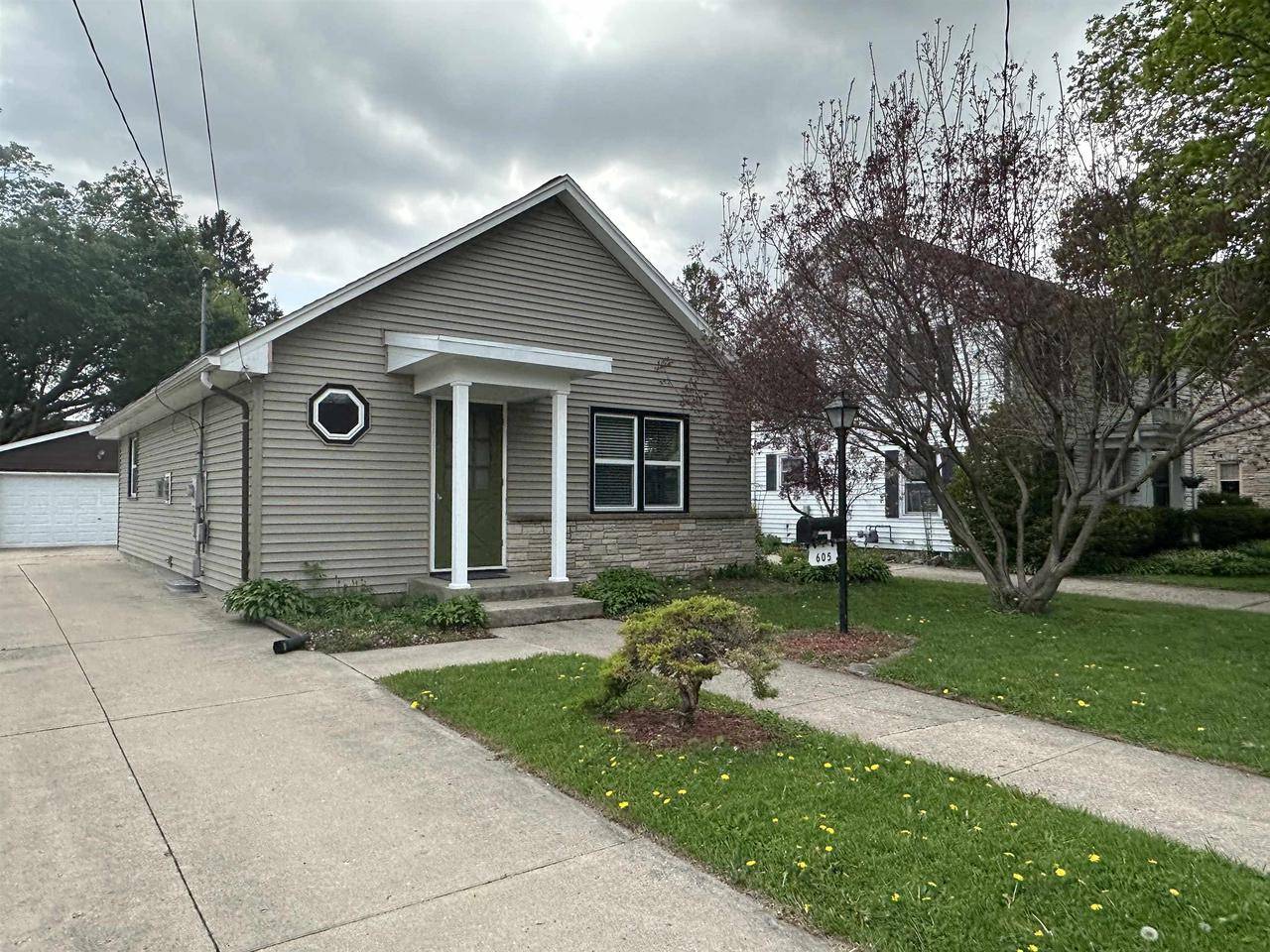 605 E South Street, Beaver Dam, WI 53916