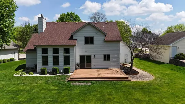 Sun Prairie, WI 53590,746 N Heatherstone Drive