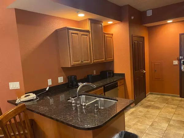 Wisconsin Dells, WI 53965,2411 River Road #2443