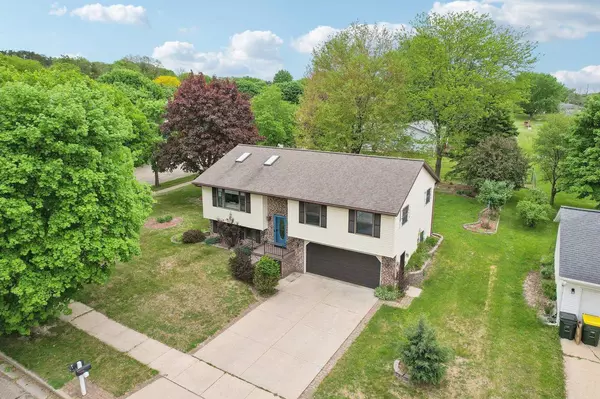 Reedsburg, WI 53959,1902 Winfield Drive