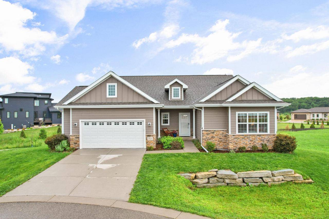5829 Prairie Cloud Court, Waunakee, WI 53597