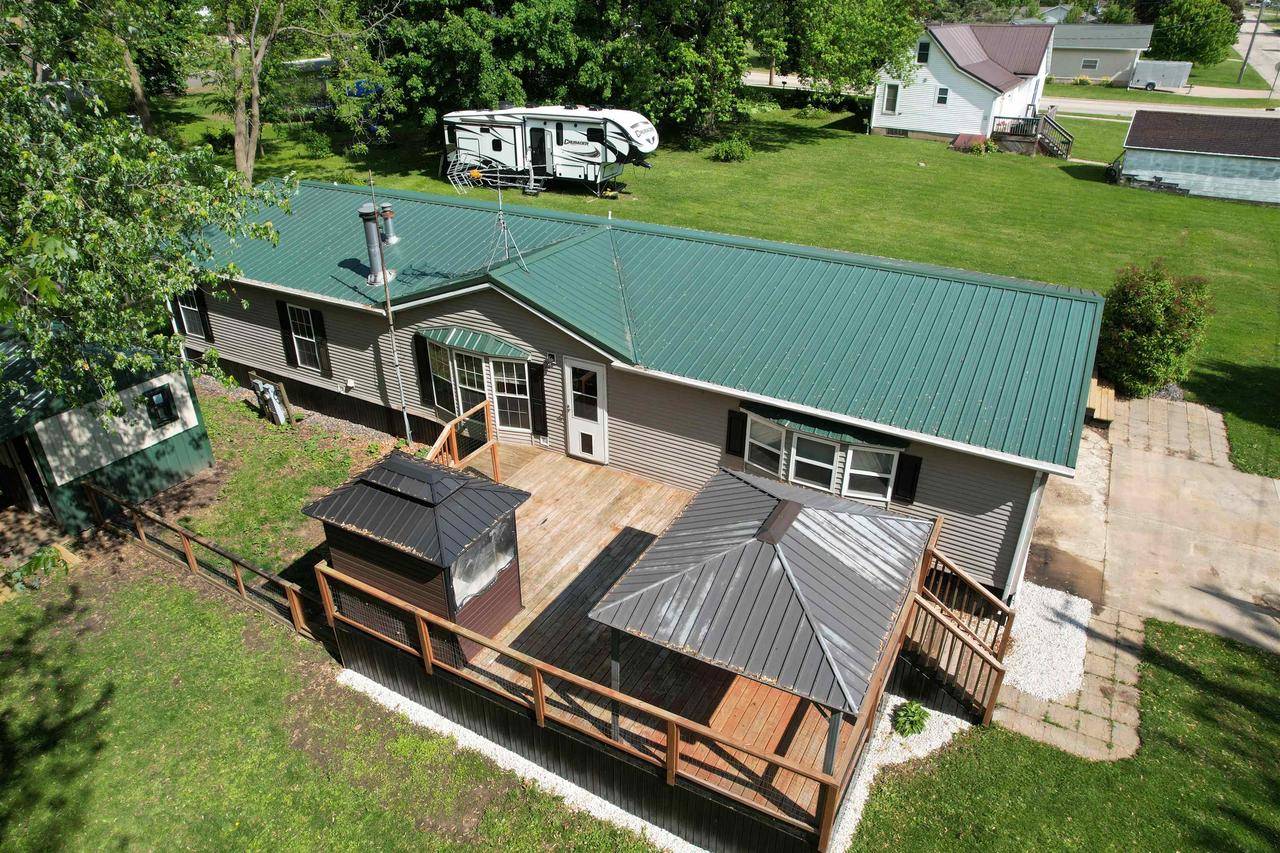 115 S Watson Street, Livingston, WI 53554