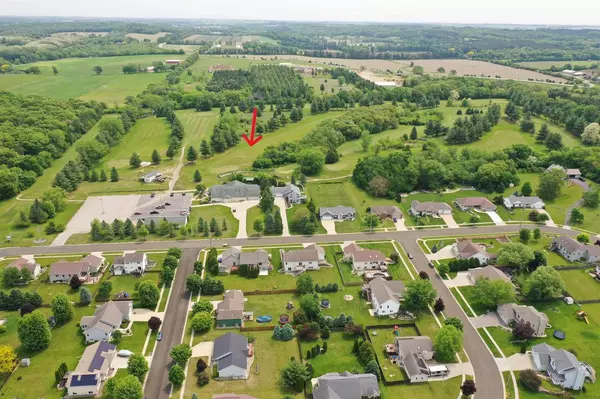 Poynette, WI 53955,1004 Links Drive