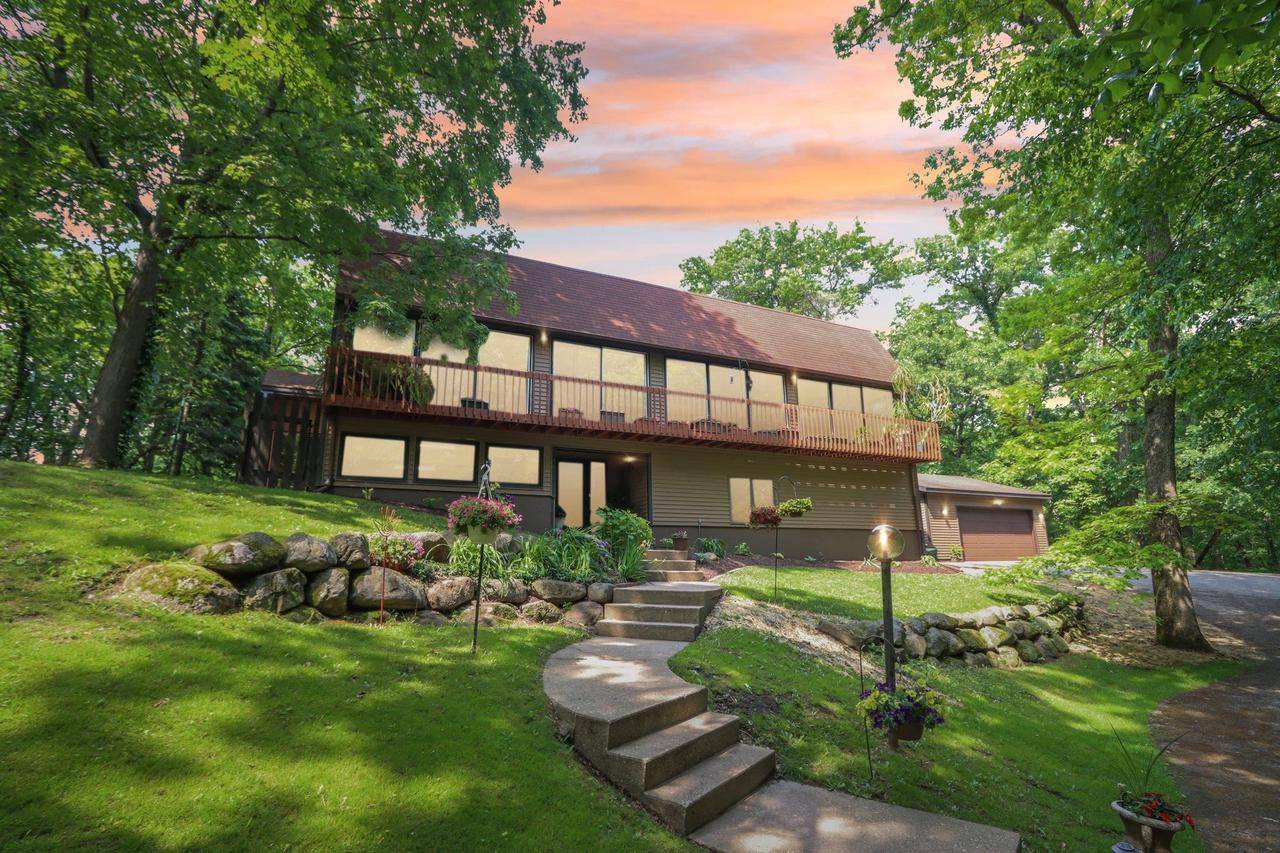 6221 Trail Ridge Court, Oregon, WI 53575