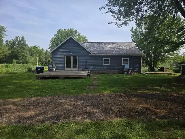 N5994 Walker Road, New Lisbon, WI 53950