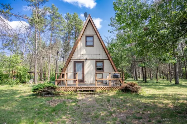 N8244 Woodland Trail, New Lisbon, WI 53950