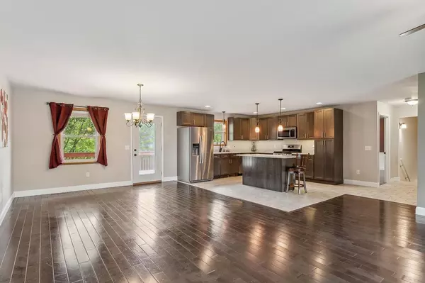 Baraboo, WI 53913,E10270 Forest Road