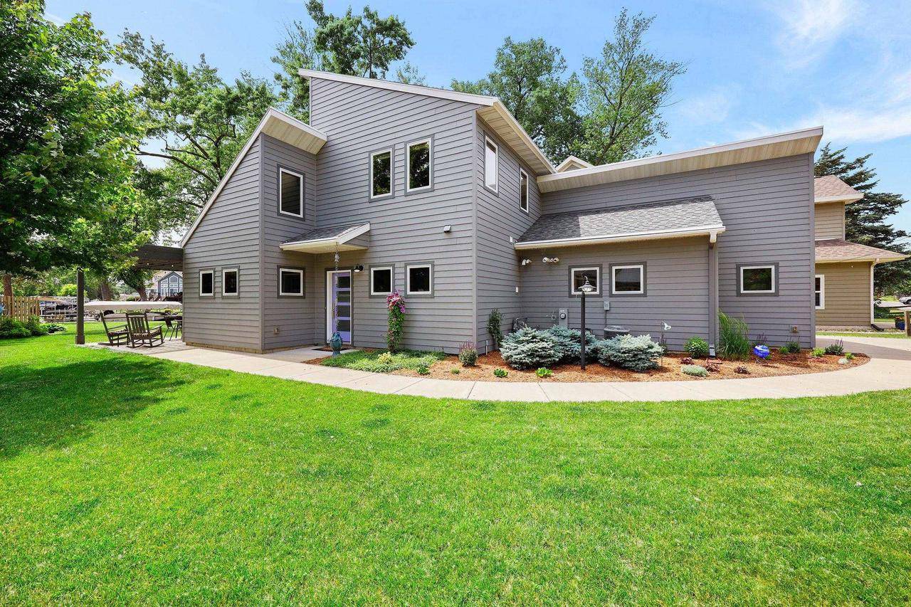 2830 Tomahawk Court, Middleton, WI 53562