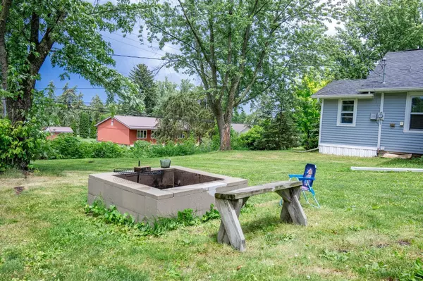 Mauston, WI 53948,712 Tremont Street