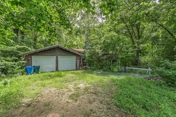 Baraboo, WI 53913,1003 Ellis Avenue