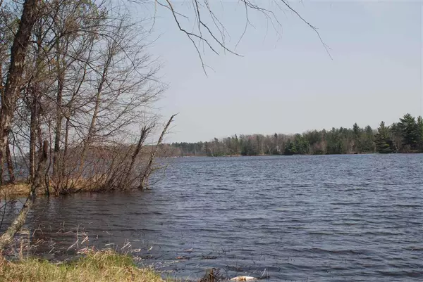 W5625 North Shore Drive, New Lisbon, WI 54646