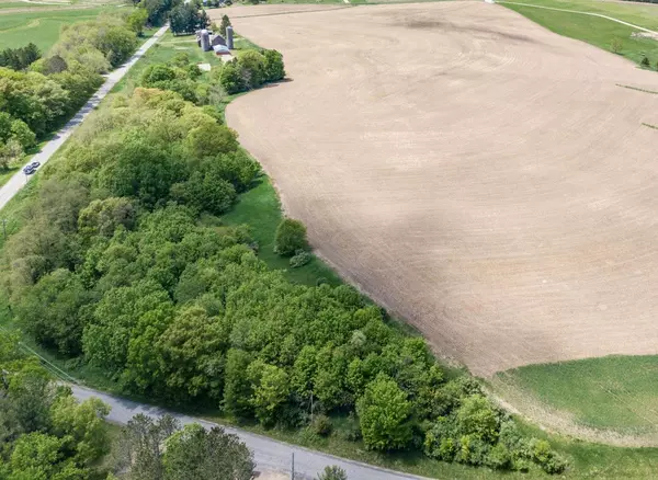 7.77 Acres W Redstone Drive, La Valle, WI 53941