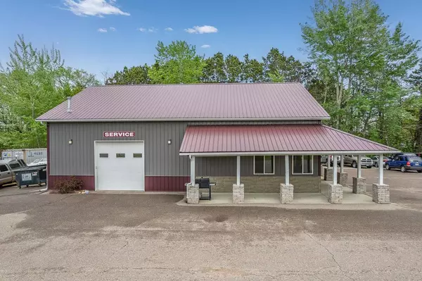357 Highway 136, Baraboo, WI 53913