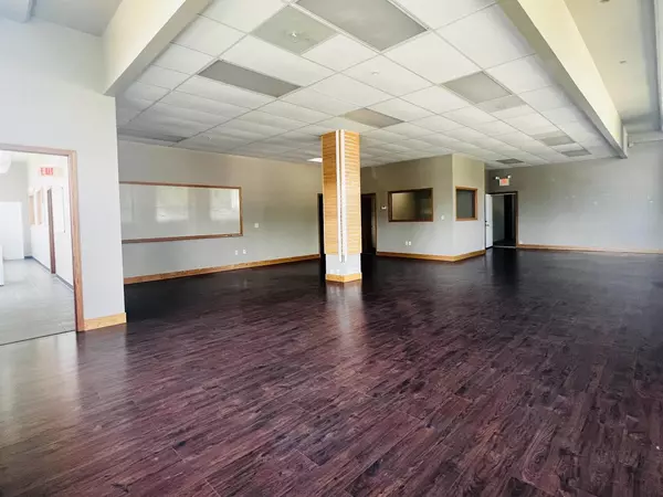 Beaver Dam, WI 53916,111 E Burnett Street #B, D