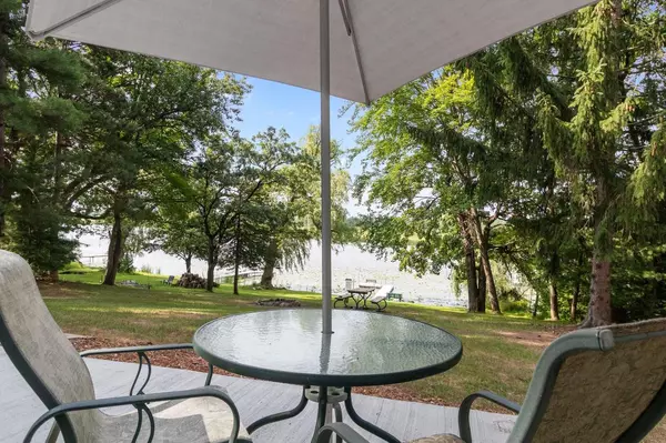 N5059 Fox River Lane, Princeton, WI 54968