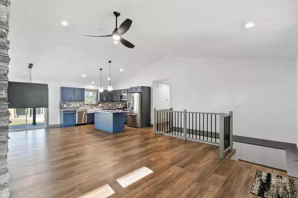 Baraboo, WI 53913,502 Eisenhower Street