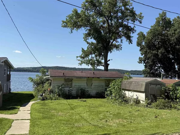 W12015 Baltic Avenue, Merrimac, WI 53561