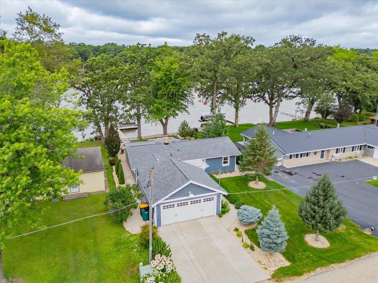 10045 N Ellendale Road, Edgerton, WI 53534