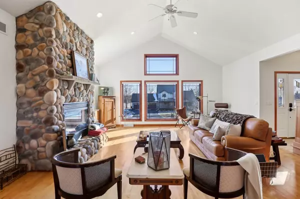 2743 Brooks Ridge Drive, Sun Prairie, WI 53590