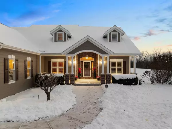 631 Cedar Avenue, Cedar Grove, WI 53013