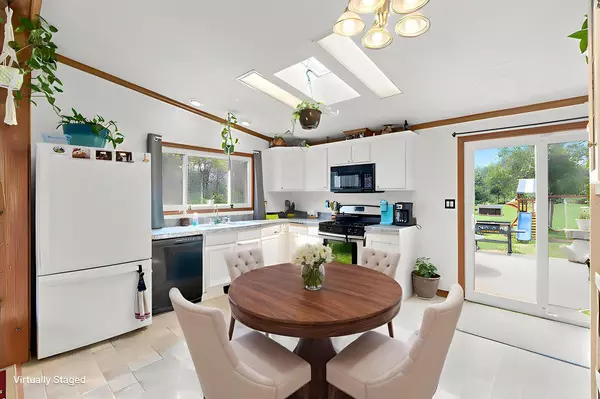 N9895 17th Avenue, Necedah, WI 54646