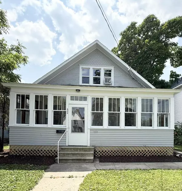 620 E State Street, Mauston, WI 53948