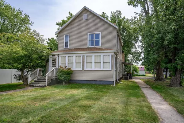 420 E Monroe Street, Mauston, WI 53948