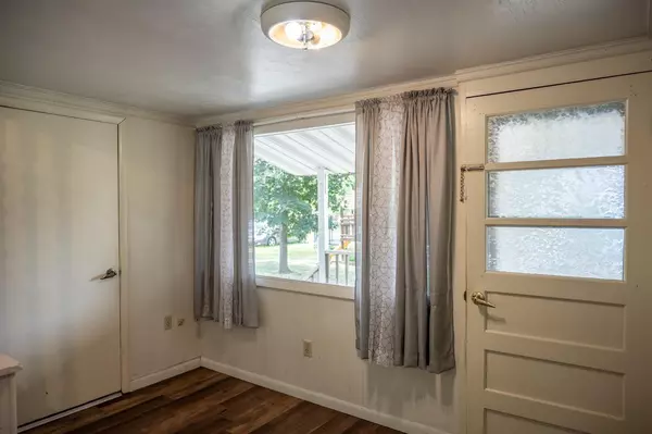 Mauston, WI 53948,420 E Monroe Street