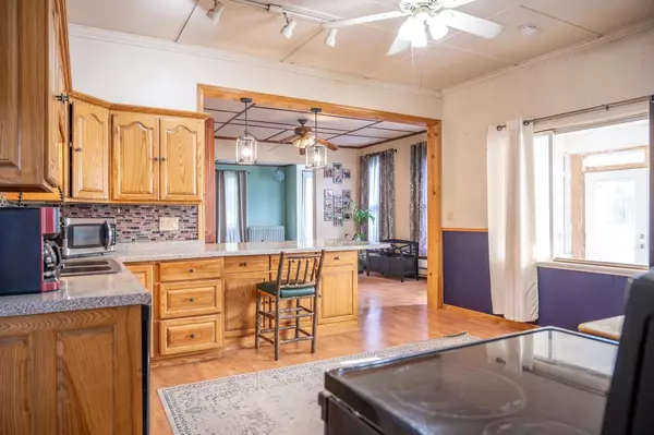 Elroy, WI 53929,409 N Brooklyn Avenue