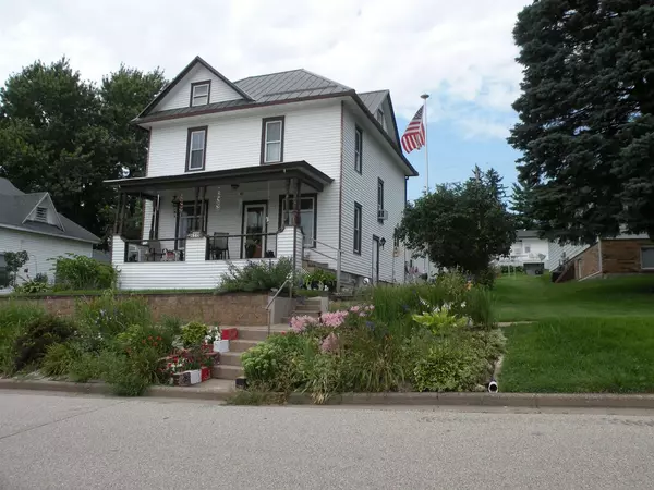 Bloomington, WI 53804,610 1st Street