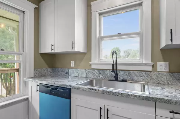 131-133 S Street Street,  Fall River,  WI 53932