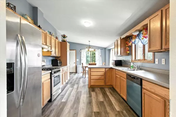 Friendship, WI 53934,965 S CHICAGO Court