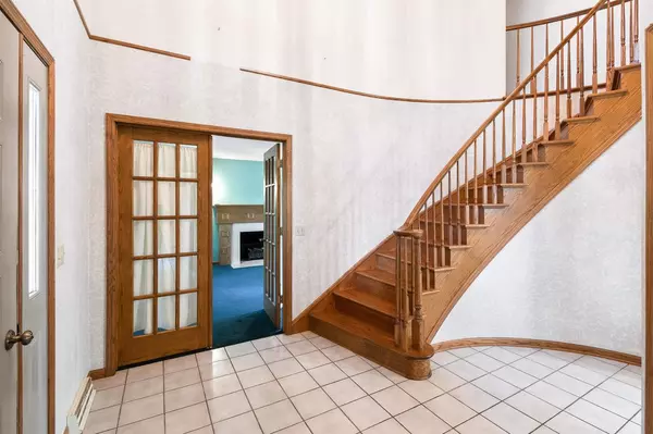 Waterloo, WI 53594,613 Mohawk Court