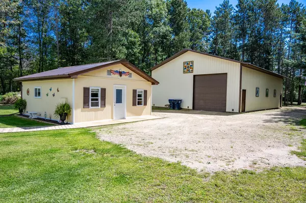 Necedah, WI 54646,W5828 13th Street