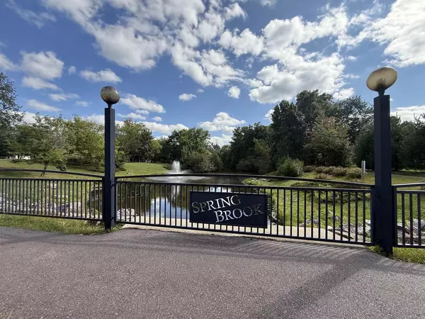 200 Cliffside Drive, Wisconsin Dells, WI 53940