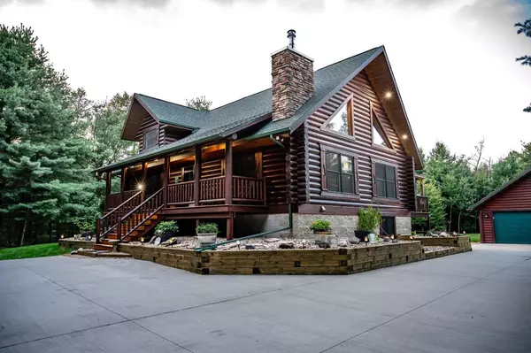 New Lisbon, WI 53950,W5954 N Lake Drive