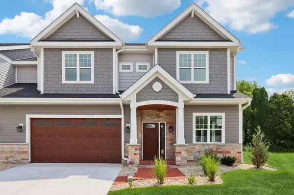 1204 S Main Street #14, Lake Mills, WI 53551