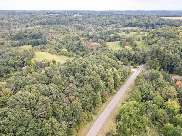 Mauston, WI 53948,2.88 acres Nemitz Road