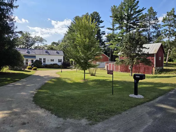 Westfield, WI 53964,7015 N 2nd Drive