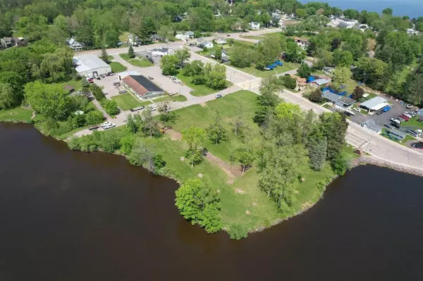 307 Palisade Street, Merrimac, WI 53561