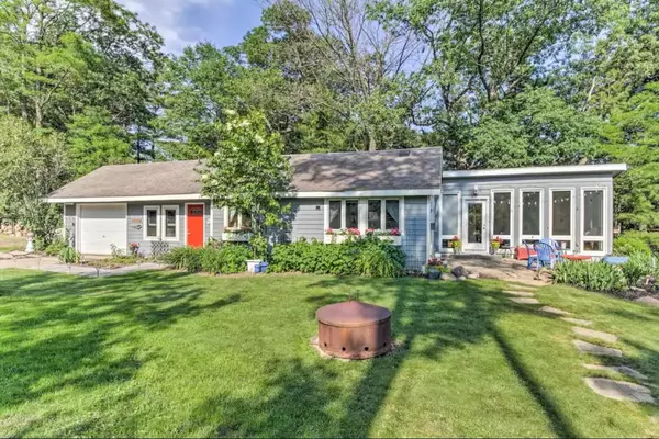 1176 Dakota Court, Friendship, WI 53934