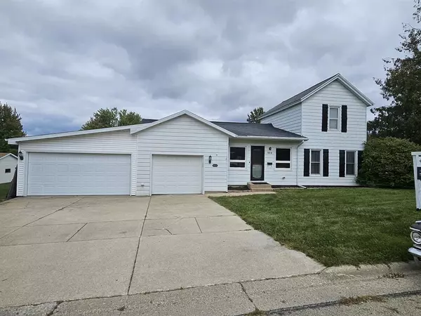 1015 22nd Street, Monroe, WI 53566