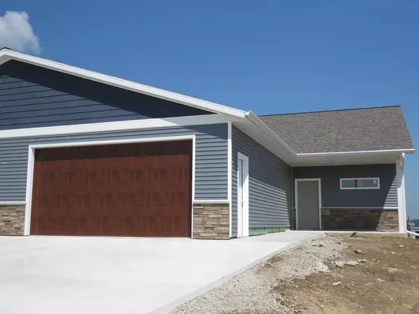 119 Linden Lane, Fox Lake, WI 53933