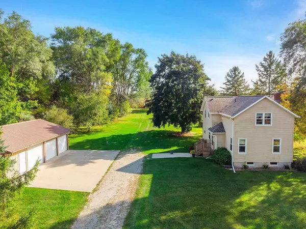 6399 County N Road,  Pickett,  WI 54964