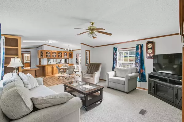 Baraboo, WI 53913,S1903 County Road A #65