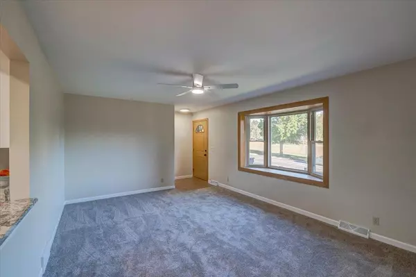 Fort Atkinson, WI 53538,1268 Jamesway