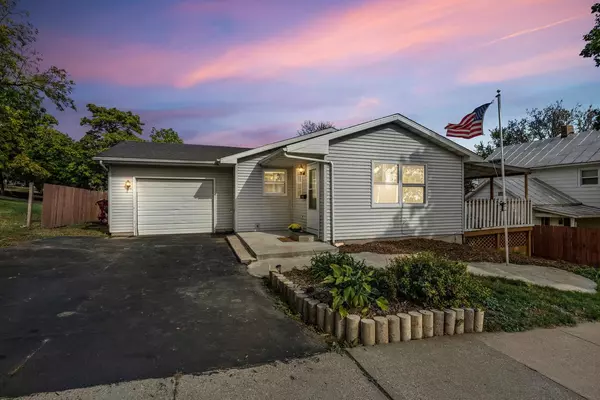 Baraboo, WI 53913,307 Martin Street