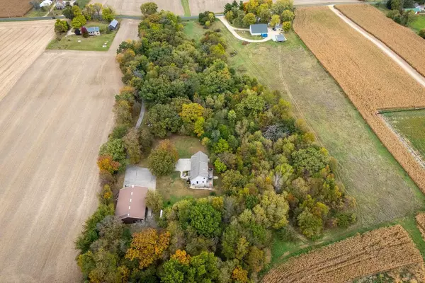 Cambridge, WI 53523,1021 Prairie Queen Road