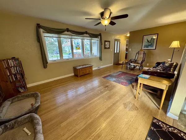 Fennimore, WI 53809,845 Coolidge Street